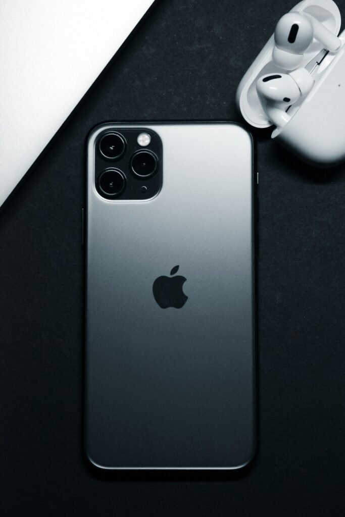 Best iPhones 2025 (USA): Full Comparison, Features, and Prices